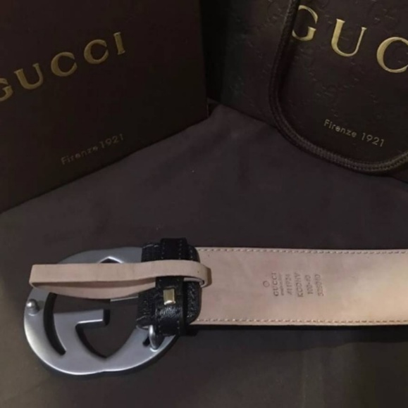 Size 30-32 the Gucci belt